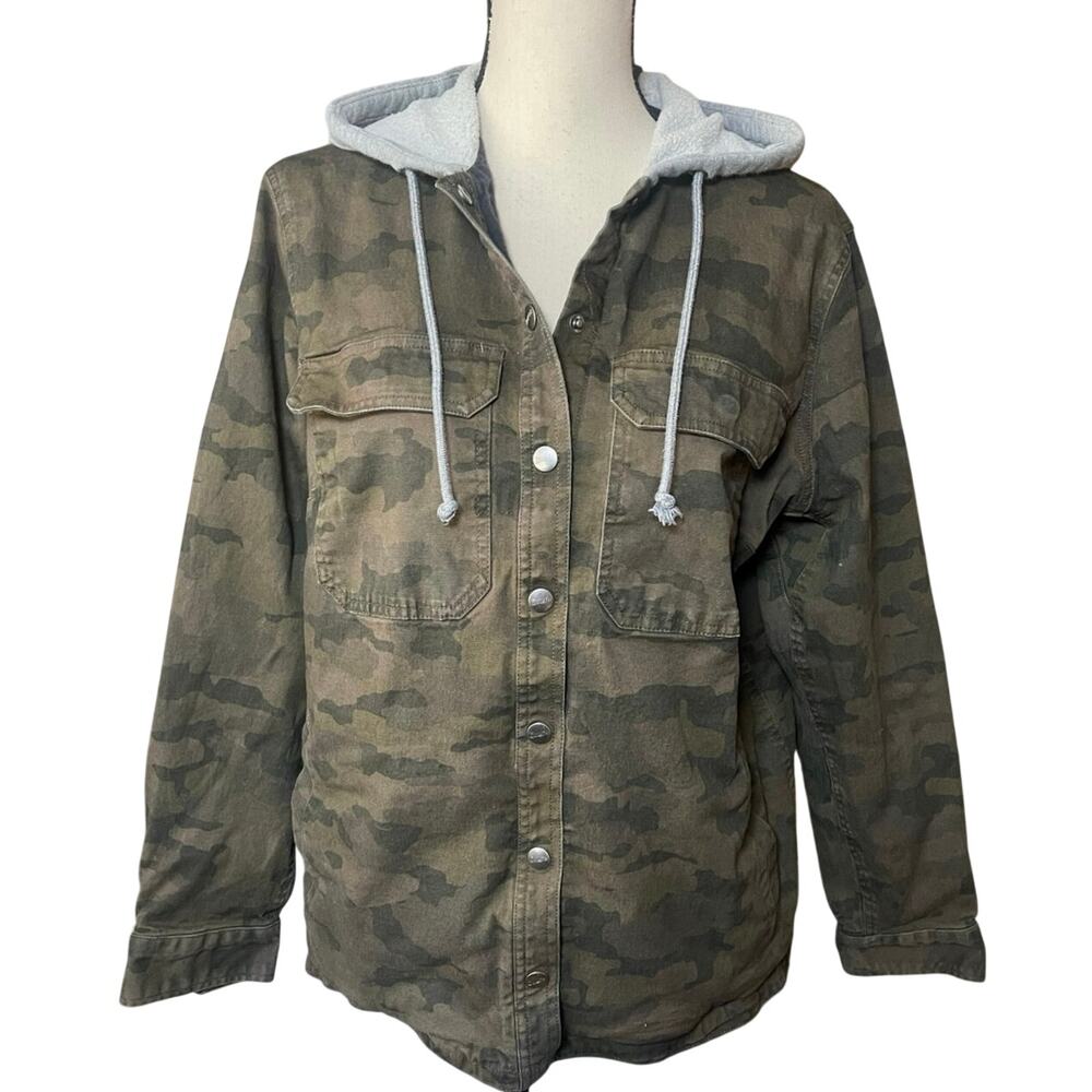 Duluth Trading Co Women’s Fire Hose Flannel-Lined Camo Hooded Limber Jac Large